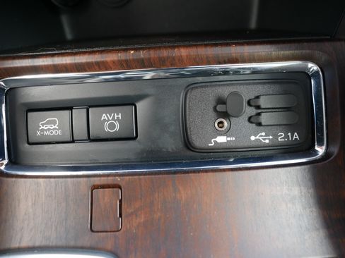 Used 2021 Subaru Ascent Touring AWD/4WD image 33