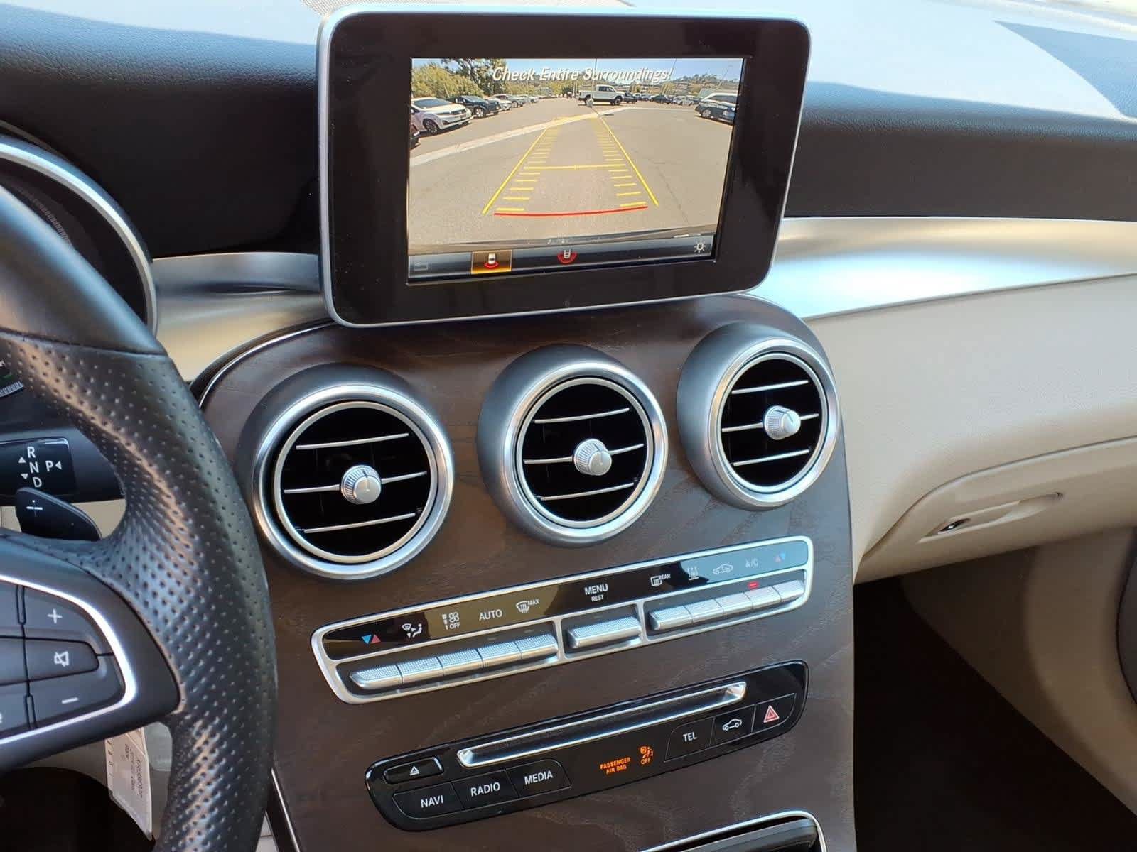 Used 2019 Mercedes-Benz GLC 350e 4MATIC image 22