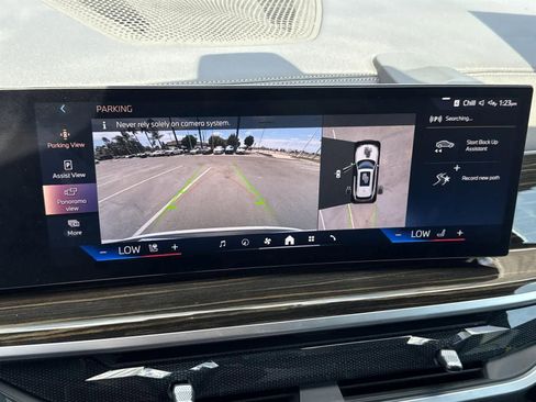 Used 2024 BMW X5 xDrive50e image 16