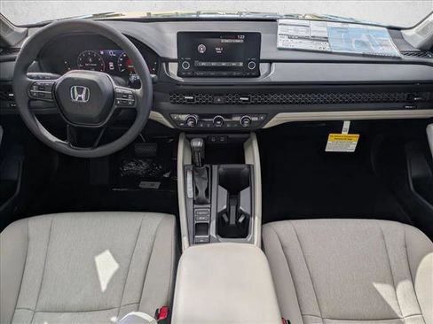 New 2025 Honda Accord SE image 14