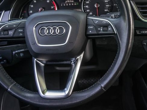 Used 2017 Audi Q7 3.0T Premium image 20