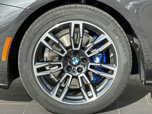 New 2026 BMW 530i 530i w/ M Sport Package image 32
