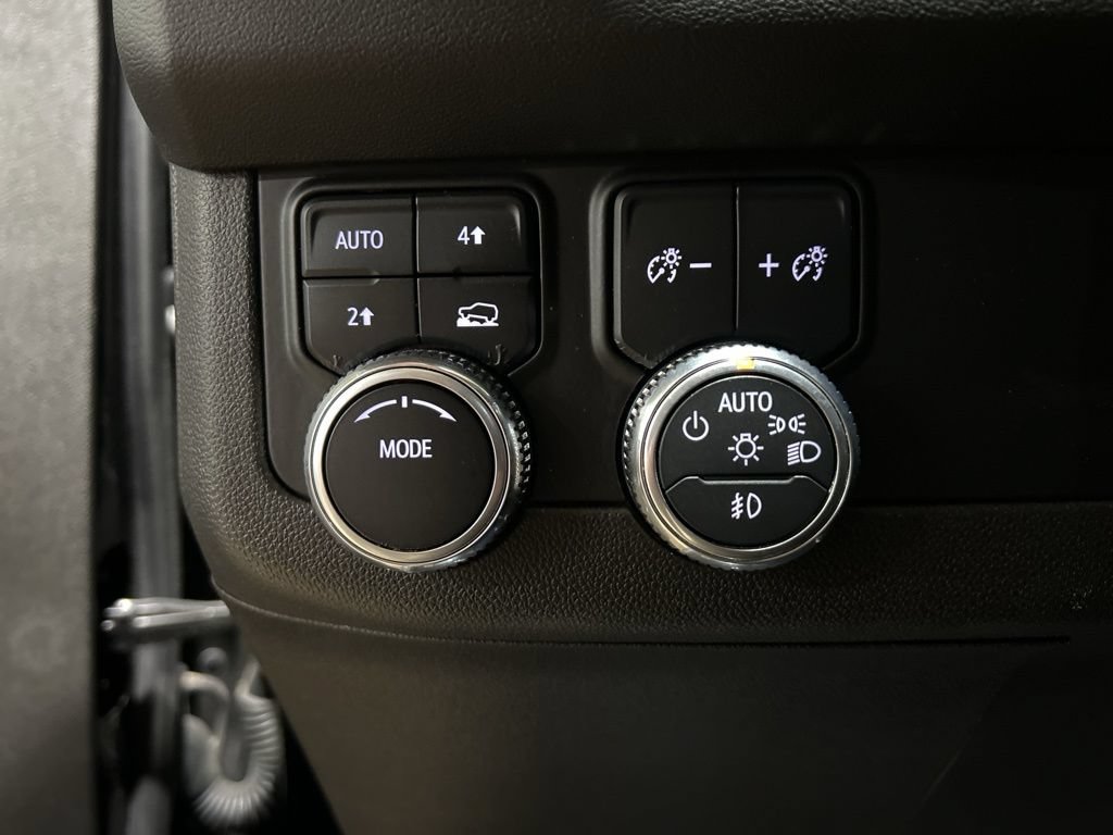 Used 2021 GMC Yukon XL SLT AWD/4WD image 22