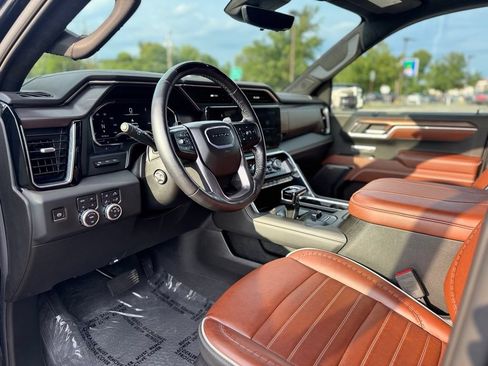 Used 2025 GMC Sierra 1500 Denali Ultimate AWD/4WD image 14