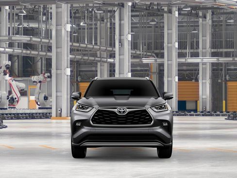 New 2026 Toyota Highlander Platinum image 17