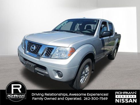 Used 2018 Nissan Frontier SV AWD/4WD image 1