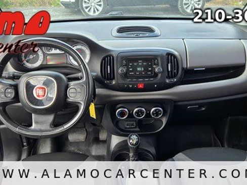 Used 2017 FIAT 500L Pop image 36