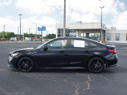 Used 2024 Honda Civic Sport image 11