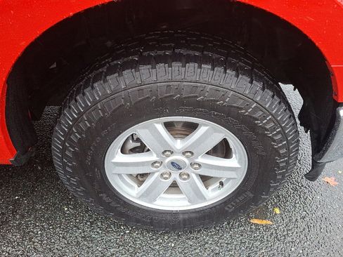 Used 2022 Ford F150 XL w/ Trailer Tow Package image 10