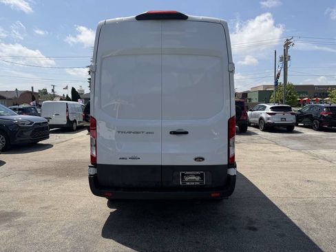 Used 2023 Ford Transit 250 148 High Roof AWD image 5