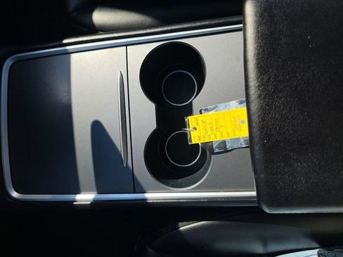 Used 2023 Tesla Model 3 Standard Range RWD image 14