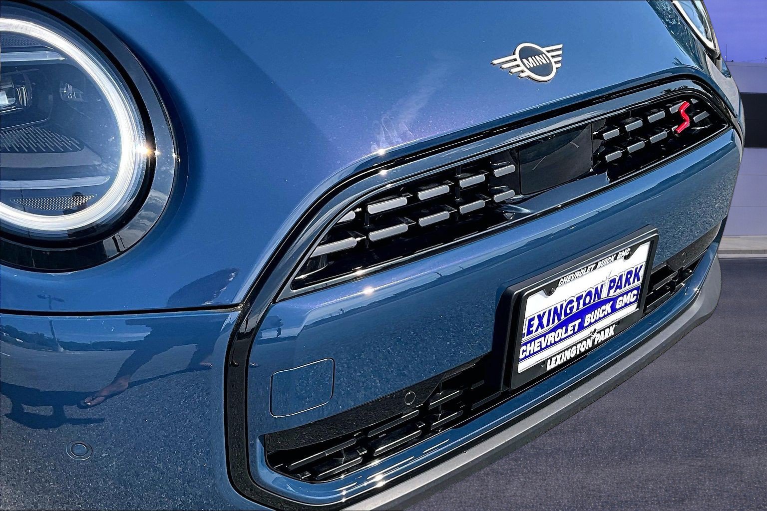 Used 2025 MINI Cooper S FWD image 33