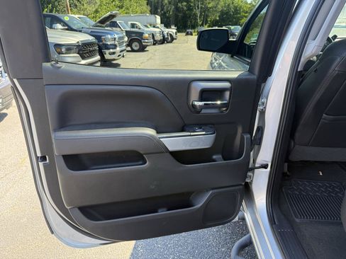 Used 2017 Chevrolet Silverado 1500 LTZ Z71 w/ Redline Edition AWD/4WD image 29