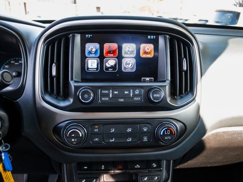 Used 2015 Chevrolet Colorado Z71 w/ LPO, Gearon Bar Package RWD image 17