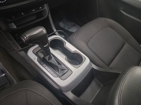 Used 2018 Chevrolet Colorado LT w/ LT Convenience Package image 46