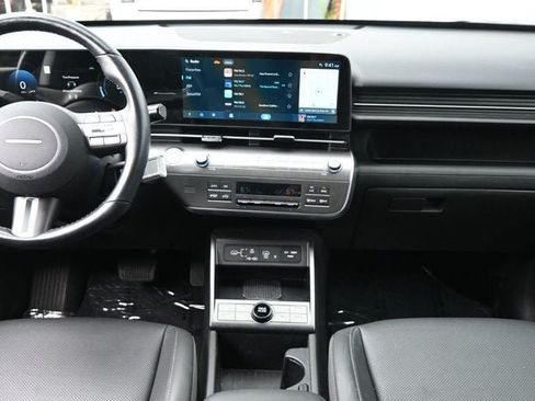 Used 2025 Hyundai Kona Limited FWD image 9