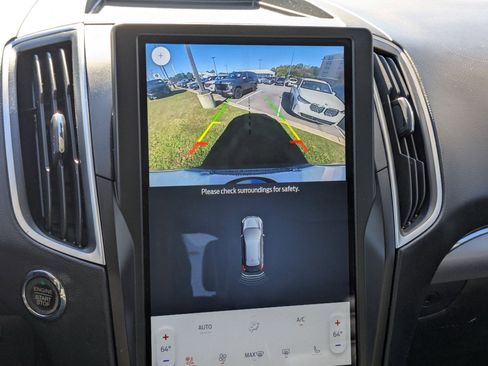 Used 2021 Ford Edge SEL w/ Convenience Package image 23