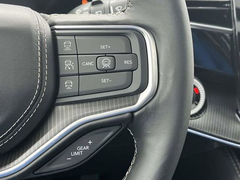 New 2026 Jeep Grand Wagoneer L Summit image 23