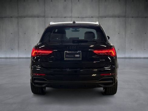 Used 2025 Audi Q3 2.0T Premium w/ Convenience Package image 4