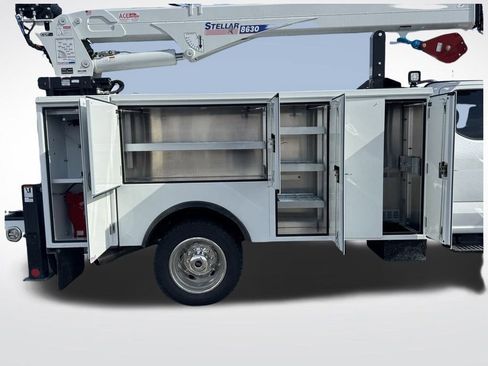 New 2026 Ford F550 4x4 SuperCab Super Duty image 25