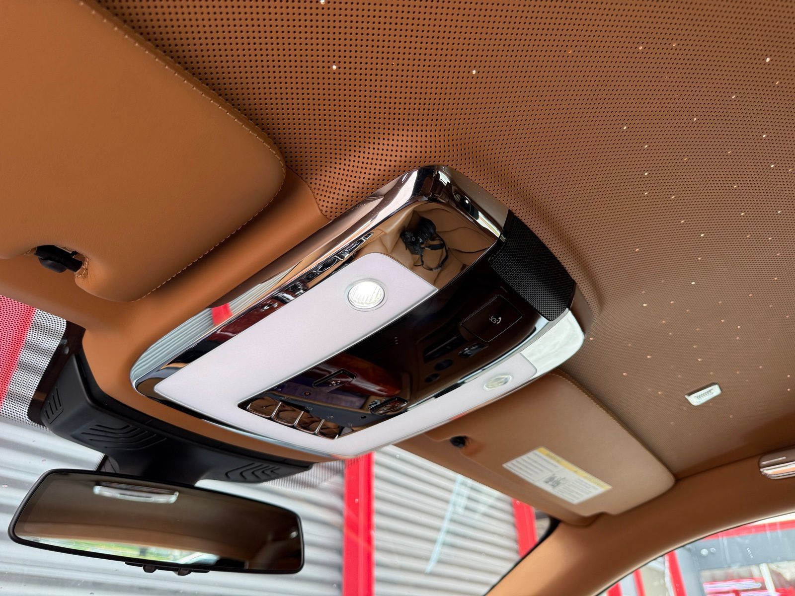 Used 2018 Rolls-Royce Phantom Extended Wheelbase RWD image 50