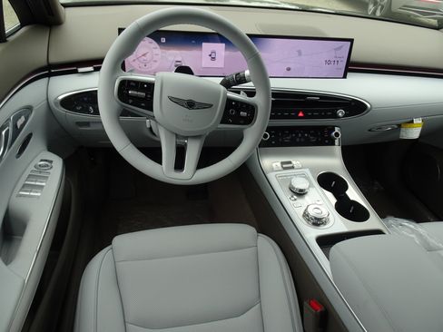 New 2026 Genesis GV70 2.5T Advanced image 12