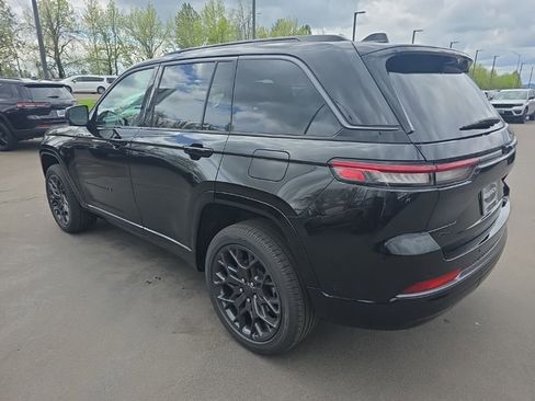 New 2026 Jeep Grand Cherokee Summit w/ Obsidian Package image 3