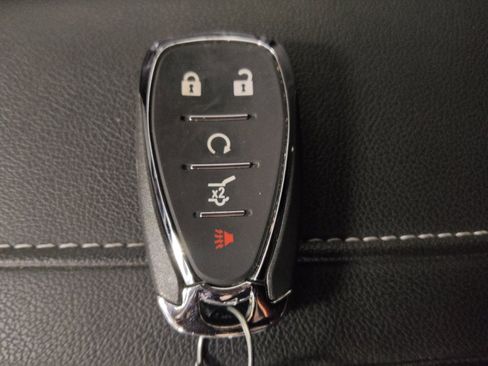Used 2024 Chevrolet Blazer LT w/ Convenience Package FWD image 32