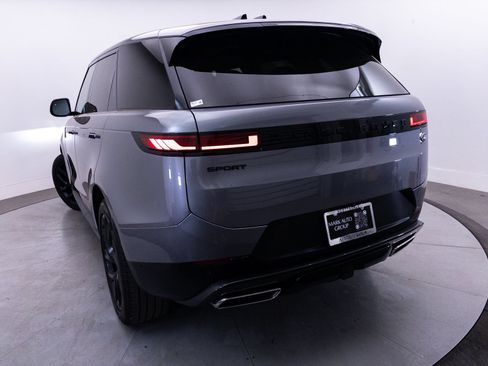 Used 2023 Land Rover Range Rover Sport SE AWD/4WD image 5