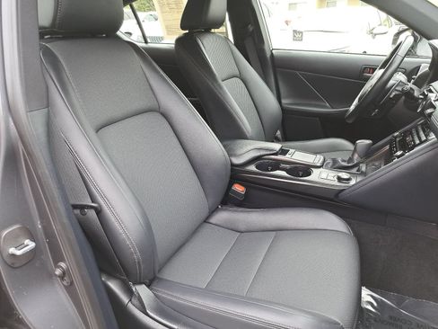 Used 2023 Lexus IS 300 w/ Premium Package RWD image 10