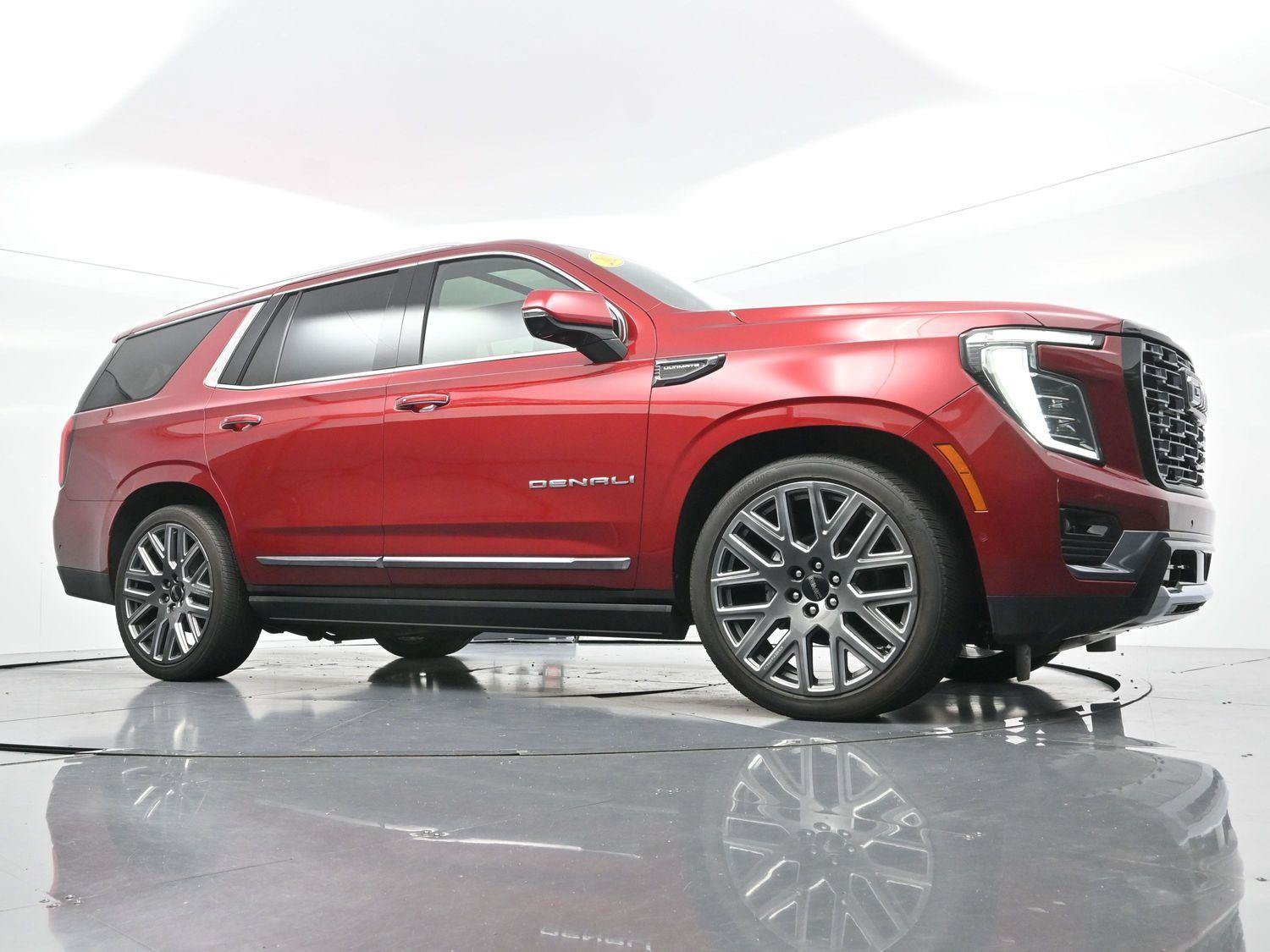 Used 2025 GMC Yukon Denali Ultimate AWD/4WD image 55