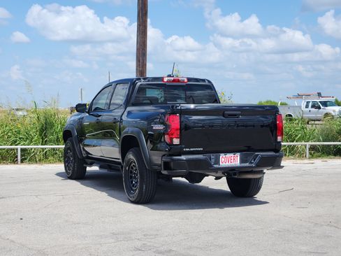 Used 2024 Chevrolet Colorado Trail Boss w/ Advanced Trailering Package AWD/4WD image 5