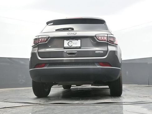 Used 2021 Jeep Compass Latitude w/ Convenience Group FWD image 58