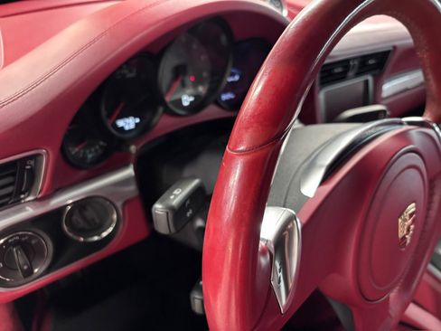 Used 2012 Porsche 911 Carrera S image 8