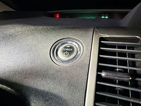 Used 2009 Toyota Prius FWD image 25