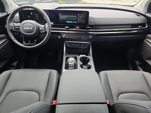 New 2026 Kia Carnival SX Prestige FWD image 13