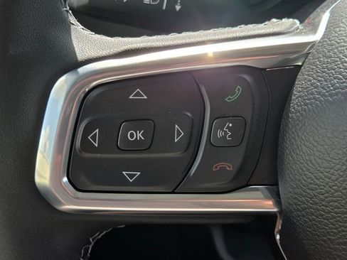 New 2026 Jeep Wrangler Sahara AWD/4WD image 24