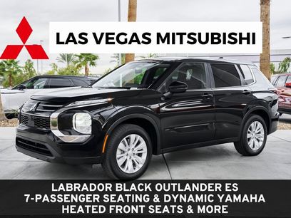 Used 2025 Mitsubishi Outlander ES
