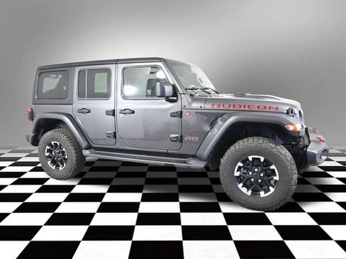 Used 2024 Jeep Wrangler Unlimited Rubicon w/ Dual Top Group AWD/4WD image 10