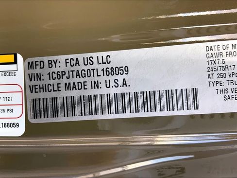 New 2026 Jeep Gladiator Sport AWD/4WD image 18