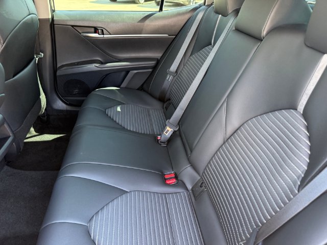 Used 2023 Toyota Camry SE w/ Convenience Package FWD image 29