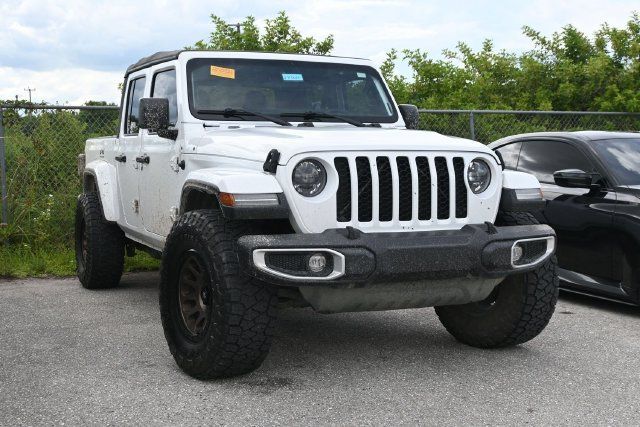Used 2023 Jeep Gladiator Sport AWD/4WD image 2