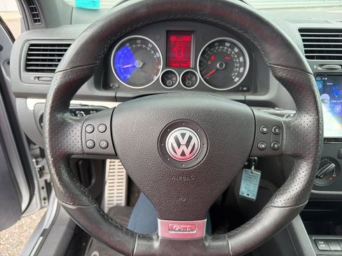 Used 2008 Volkswagen GTI 4-Door FWD image 9