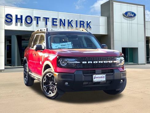 New 2025 Ford Bronco Sport Outer Banks w/ Outer Banks Tech Package+ AWD/4WD image 1