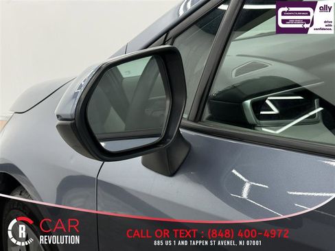 Used 2024 Toyota Corolla LE FWD image 38