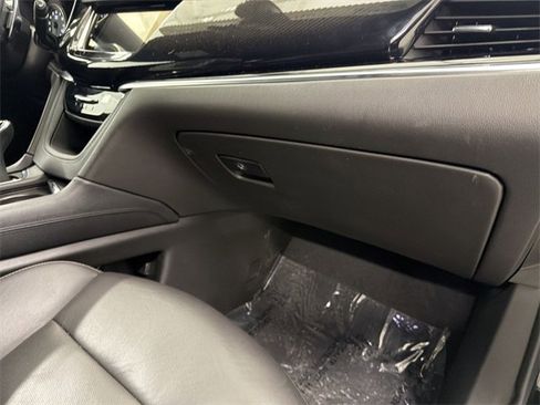 Certified 2024 Cadillac XT6 Sport w/ LPO, Onyx Lite Package image 26