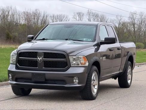 Used 2015 RAM 1500 Express AWD/4WD image 18