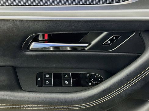 Used 2024 MAZDA CX-90 3.3 Turbo w/ Preferred Plus image 21