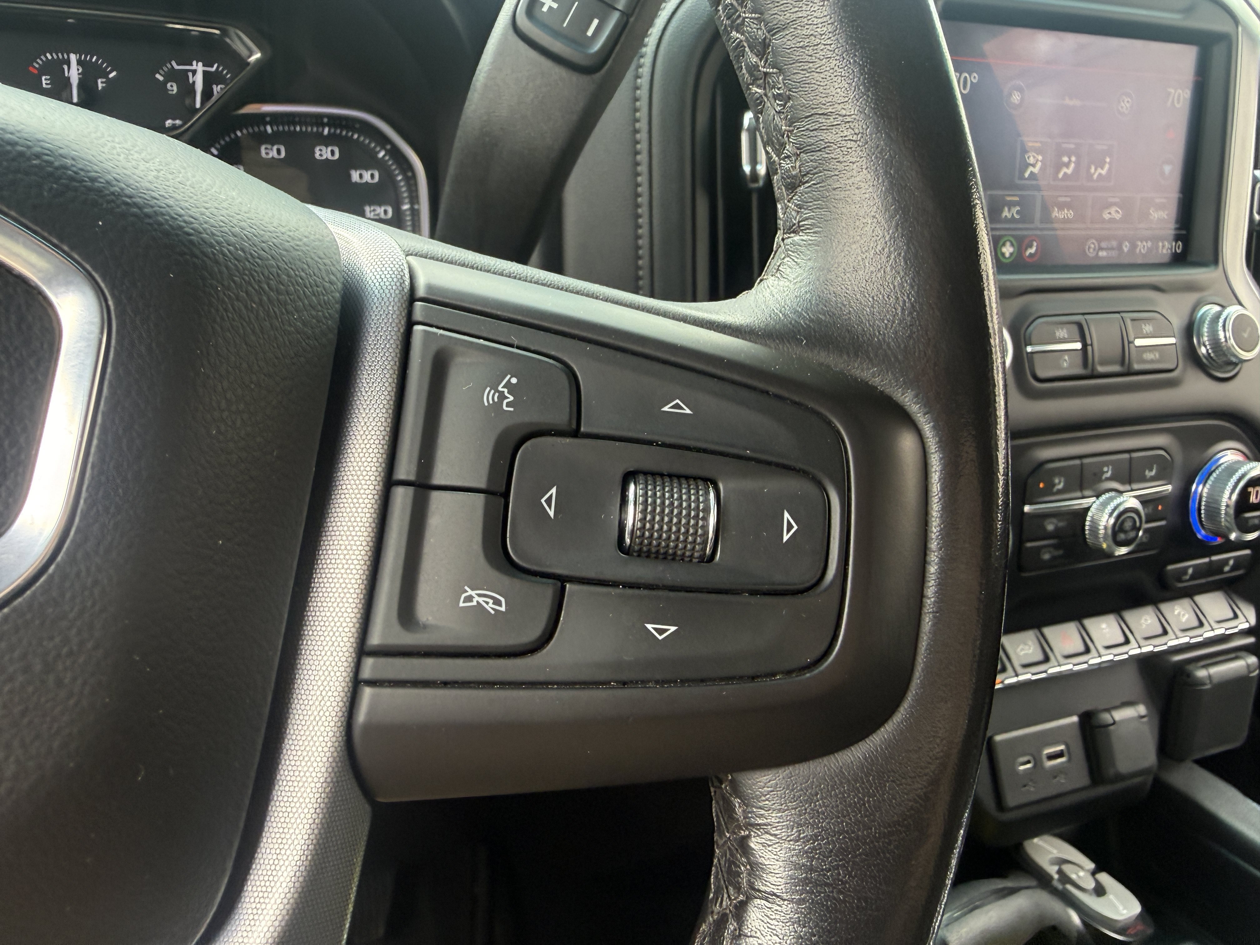 Used 2021 GMC Sierra 1500 Elevation w/ Preferred Package AWD/4WD image 18