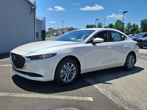 New 2026 MAZDA MAZDA3 s FWD image 3